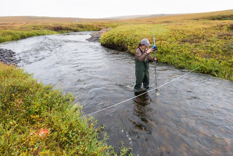 OKSR Field Technician Collecting Discharge Data