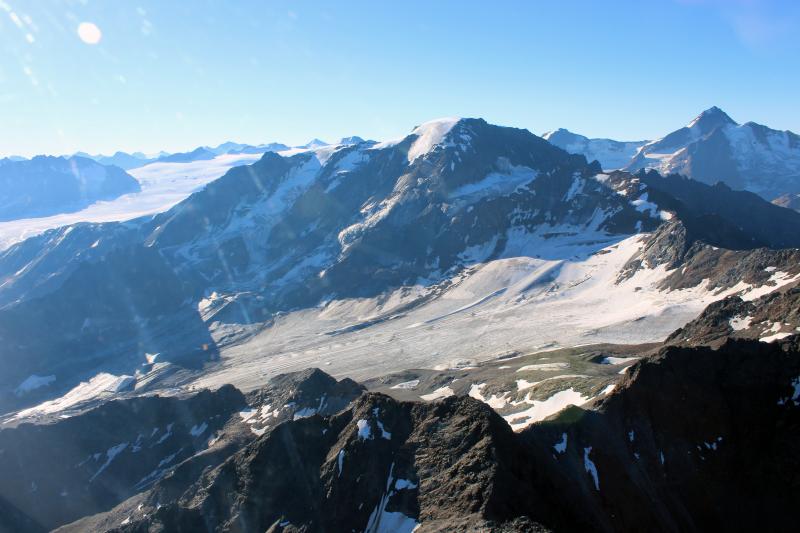 Weißseeferner with Weißseespitze and Kesselwandferner