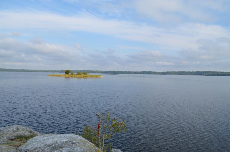 View of Malma Island during autumn. Photographer: William Colom