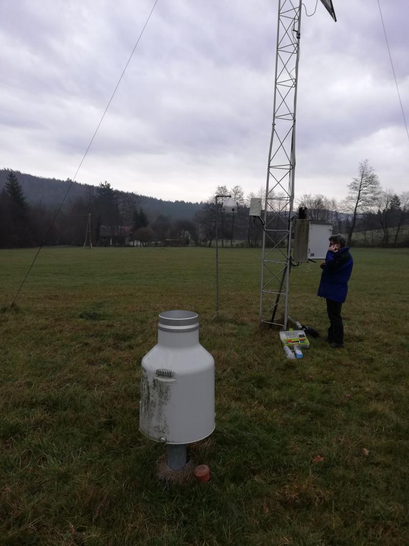 reference weather station with pluviometer and measuring tower