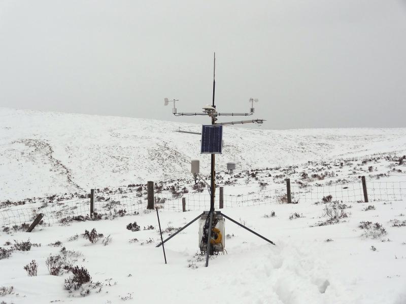Automatic Weather Station at ECN Glensaugh, in the snow