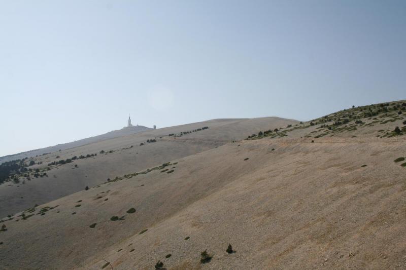 Highest summit of fontaine de Vaucluse recharge area is mount Ventoux (1909 m ASL)
