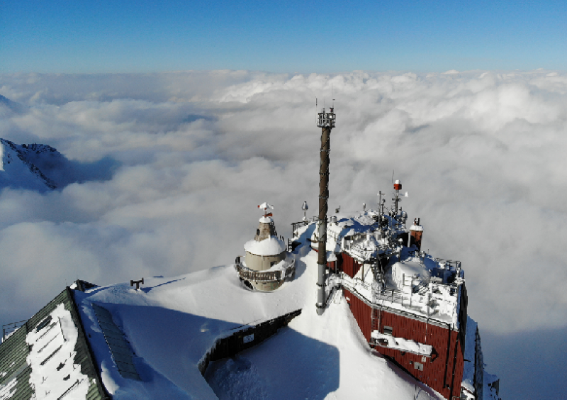 &quot;Laboratory above and in the clouds . Sonnblick Observatory&quot;. Photo: L.Rasser, ZAMG